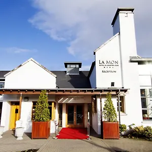 Hotel La Mon Hotel&country Club, Castlereagh